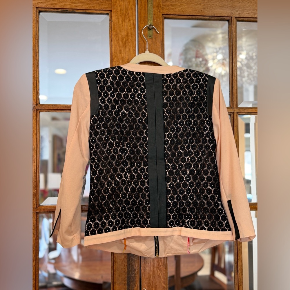 Gibson Latimer Black and Cream Blazer